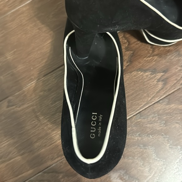 Gucci Black Suede Huston Platform Pumps - Picture 2 of 7